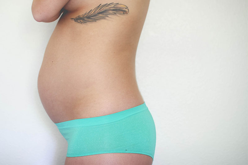 Things no-one tells you about pregnancy. Pregnant belly - Sara Neff (CC)